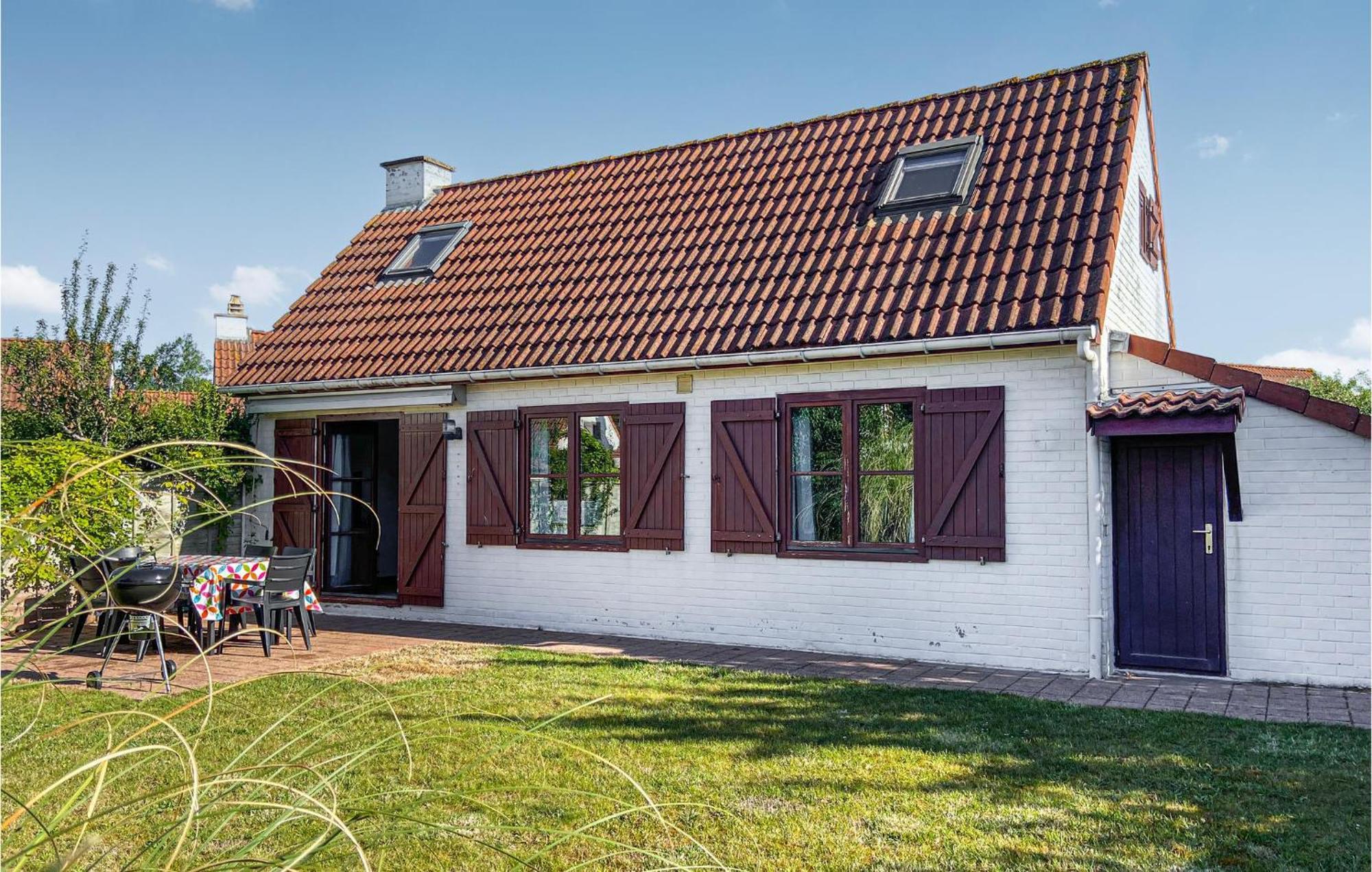 3 Bedroom Beautiful Home In Bredene Exterior photo