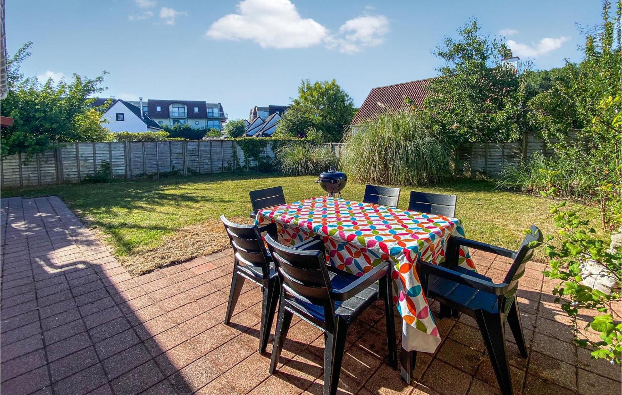 3 Bedroom Beautiful Home In Bredene Exterior photo